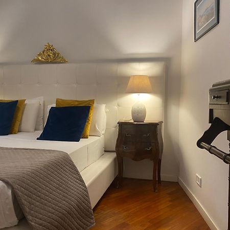 RealPartenope B&B 284 Napoli Exterior foto