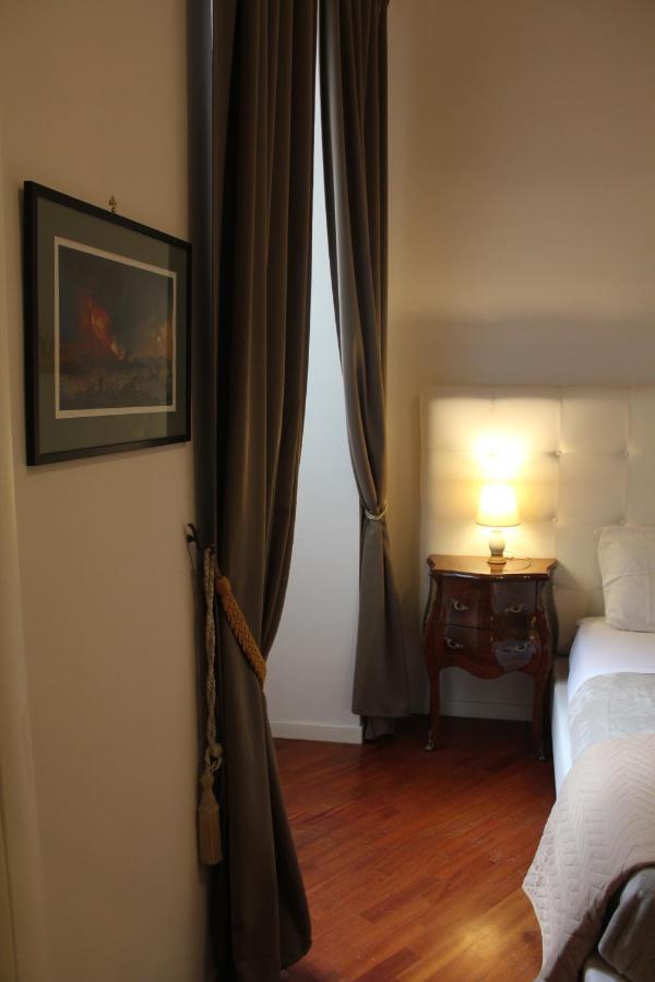 RealPartenope B&B 284 Napoli Exterior foto
